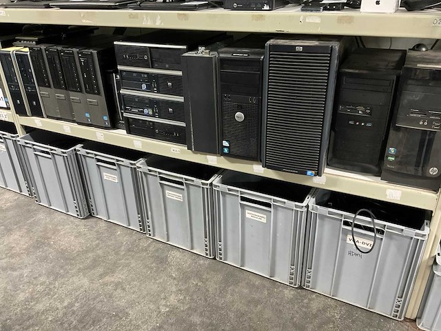 Defecte computers en monitoren - afbeelding 1 van  10