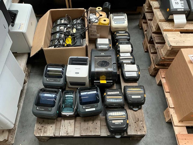 Defecte en incomplete labelprinters - afbeelding 1 van  6