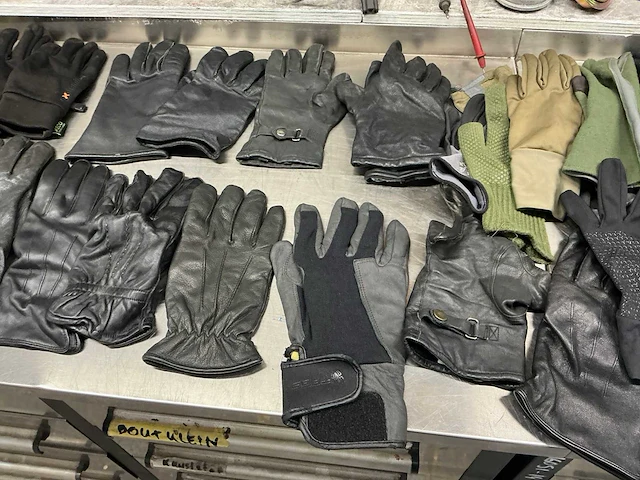 Defensie divers handschoen - afbeelding 11 van  13