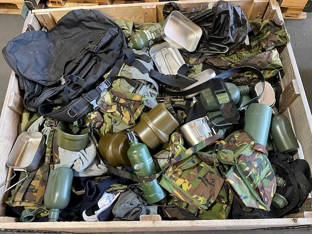 Defensie divers uitrusting/kleding - afbeelding 5 van  5