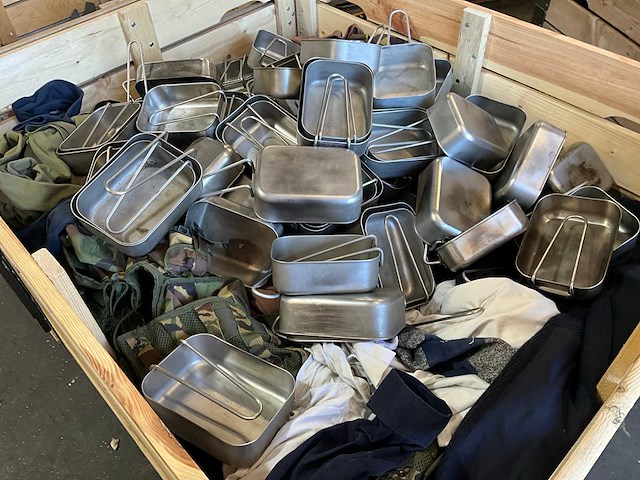 Defensie divers uitrusting/kleding - afbeelding 5 van  5