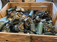 Defensie divers uitrusting/kleding - afbeelding 4 van  5