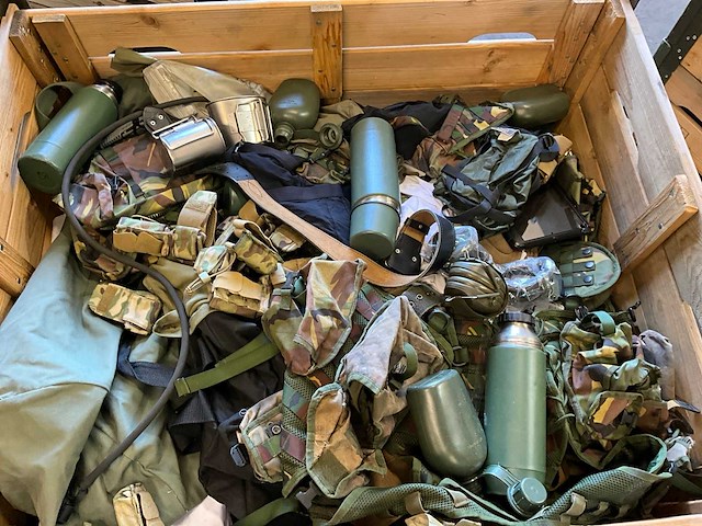 Defensie divers uitrusting/kleding - afbeelding 5 van  5