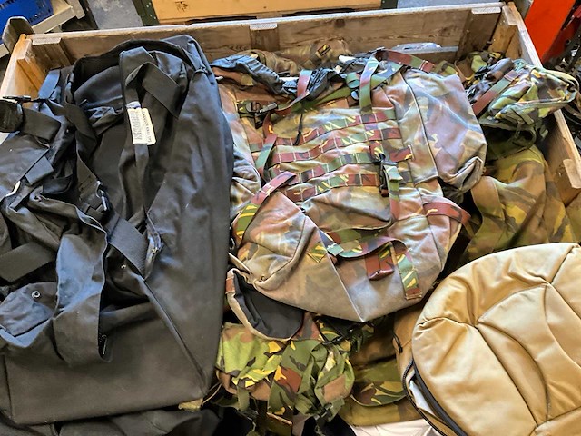 Defensie divers uitrusting/kleding - afbeelding 5 van  5