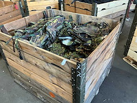 Defensie divers uitrusting/kleding - afbeelding 1 van  5