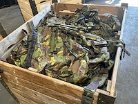 Defensie divers uitrusting/kleding - afbeelding 3 van  5