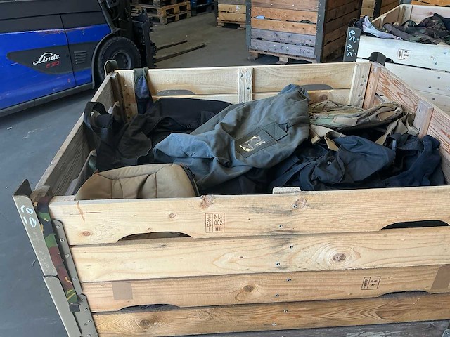 Defensie divers uitrusting/kleding - afbeelding 3 van  6