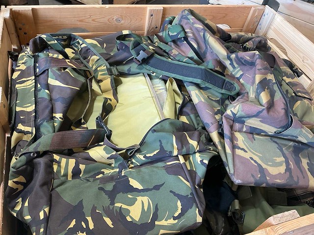 Defensie divers uitrusting/kleding - afbeelding 5 van  5