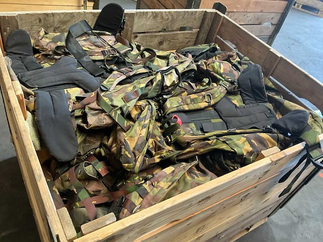 Defensie divers uitrusting/kleding - afbeelding 2 van  5