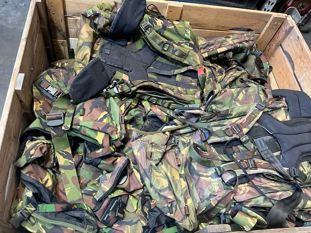 Defensie divers uitrusting/kleding - afbeelding 5 van  5