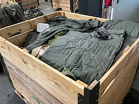 Defensie divers uitrusting/kleding - afbeelding 2 van  6