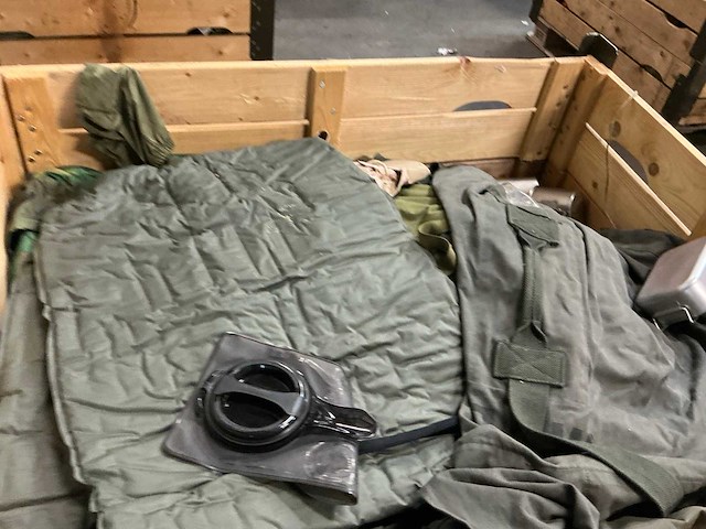 Defensie divers uitrusting/kleding - afbeelding 5 van  6