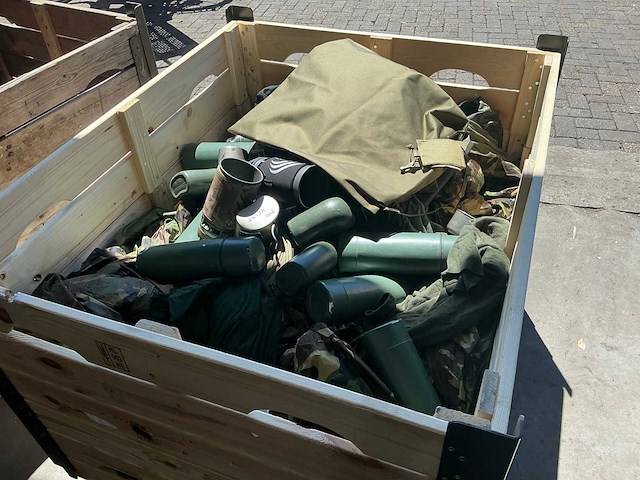 Defensie divers uitrusting/kleding - afbeelding 4 van  6