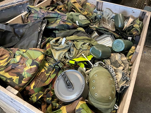 Defensie divers uitrusting/kleding - afbeelding 5 van  5