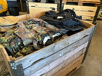 Defensie divers uitrusting/kleding - afbeelding 2 van  3