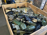 Defensie divers uitrusting/kleding - afbeelding 2 van  4