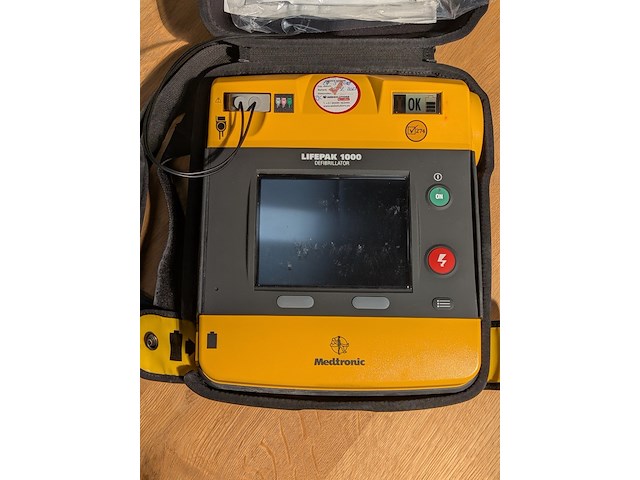Defibrillator medtronic, lifepak 1000 - afbeelding 3 van  8