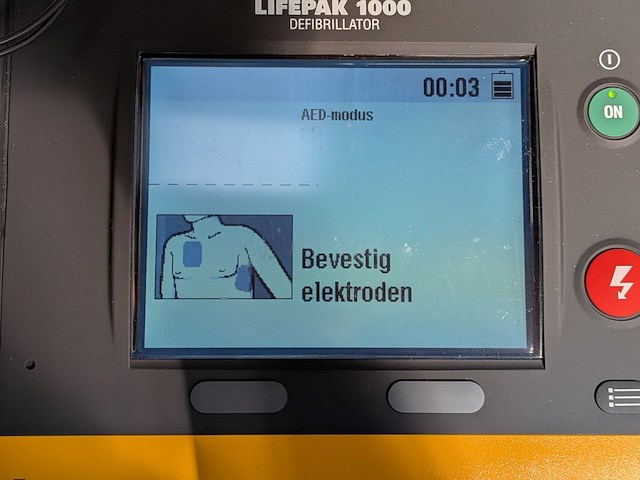 Defibrillator medtronic, lifepak 1000 - afbeelding 4 van  8