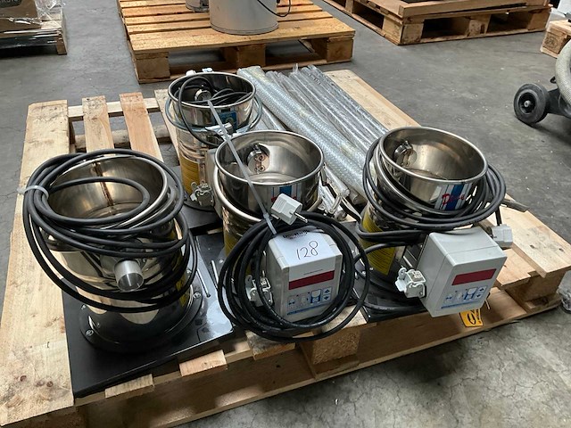 Dega pixie vacuüm hopper / feeder onderdelen (4x) - afbeelding 1 van  4