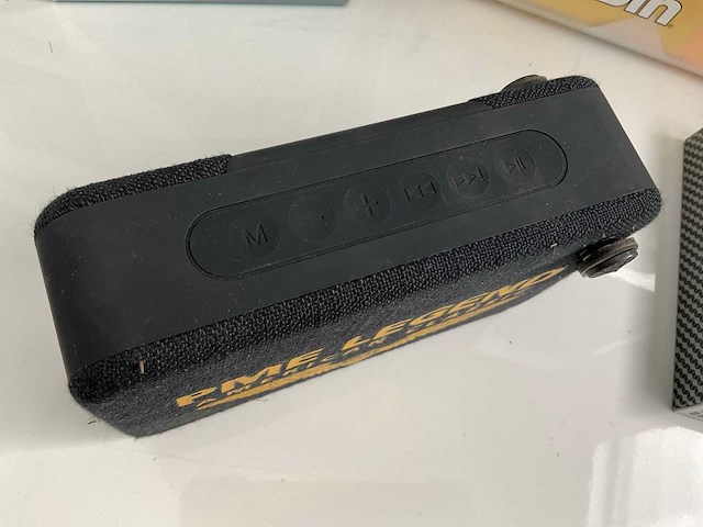Degauss labs speaker en oordopjes - afbeelding 5 van  12