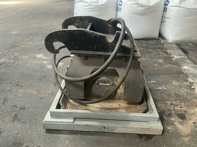 Dehaco - khp25 - hydraulische trilblok - cw20 - afbeelding 8 van  16