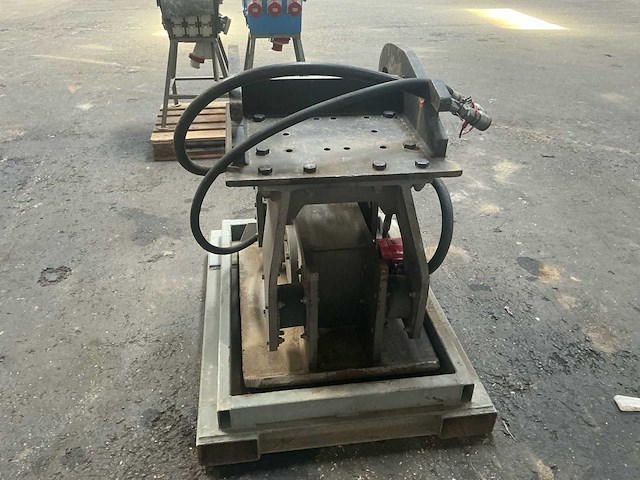 Dehaco - khp25 - hydraulische trilblok - cw20 - afbeelding 15 van  16