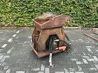 Dehaco hydraulische trilplaat - afbeelding 1 van  6