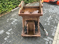 Dehaco hydraulische trilplaat - afbeelding 3 van  6