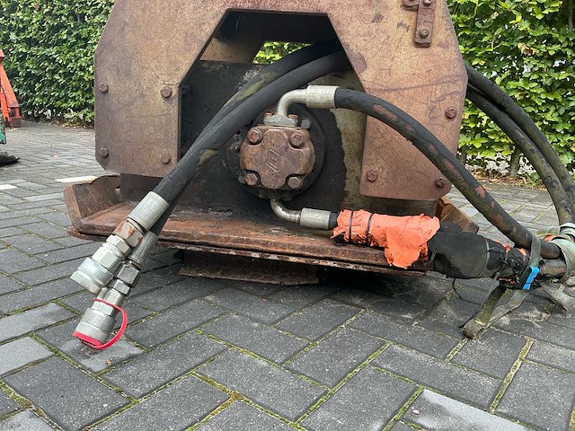 Dehaco hydraulische trilplaat - afbeelding 6 van  6