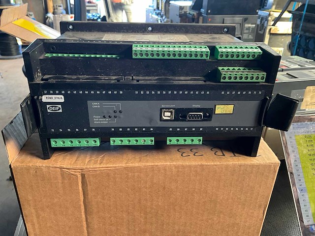 Deif unit agc-4/gs/4,5 automatic genset controller - afbeelding 2 van  3
