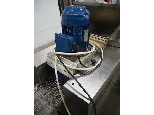 Deighton manufacturing uk ltd - afbeelding 4 van  13