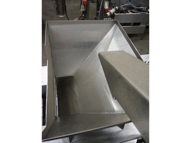 Deighton manufacturing uk ltd - afbeelding 9 van  13