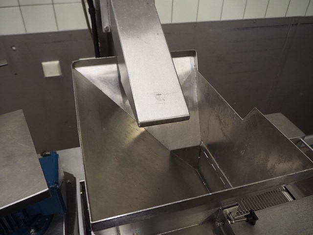 Deighton manufacturing uk ltd - afbeelding 9 van  11