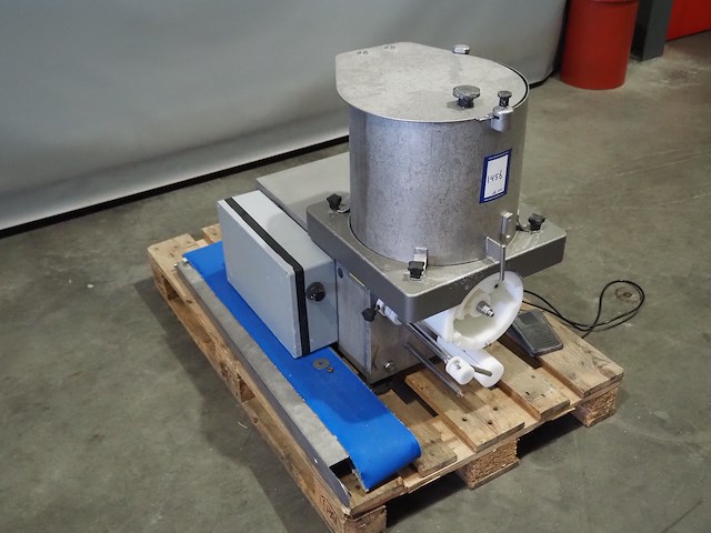 Deighton manufacturing uk ltd - afbeelding 2 van  8