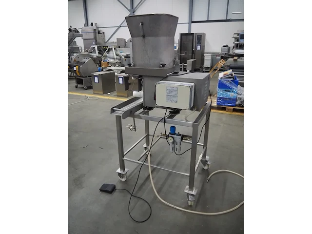 Deighton manufacturing uk ltd - afbeelding 10 van  15