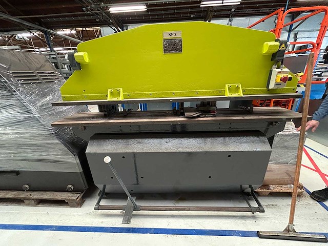 Deka - ap 30-2050 - press brake - 1962 - afbeelding 3 van  6