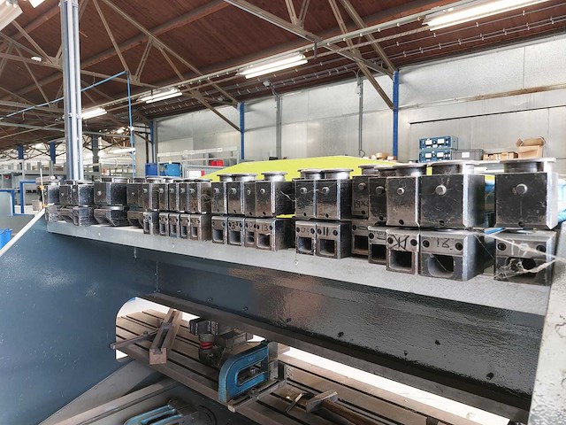 Deka - ap 30-2050 - press brake - 1962 - afbeelding 2 van  6