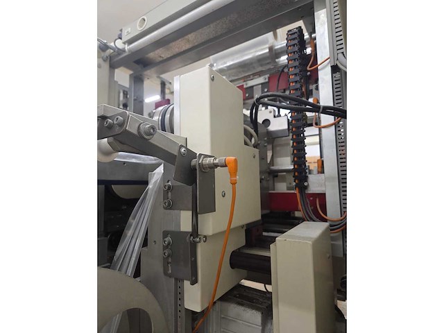 Dekapack - s4 - 35 / 2 - horizontale flowpacker met invoerband - afbeelding 18 van  32