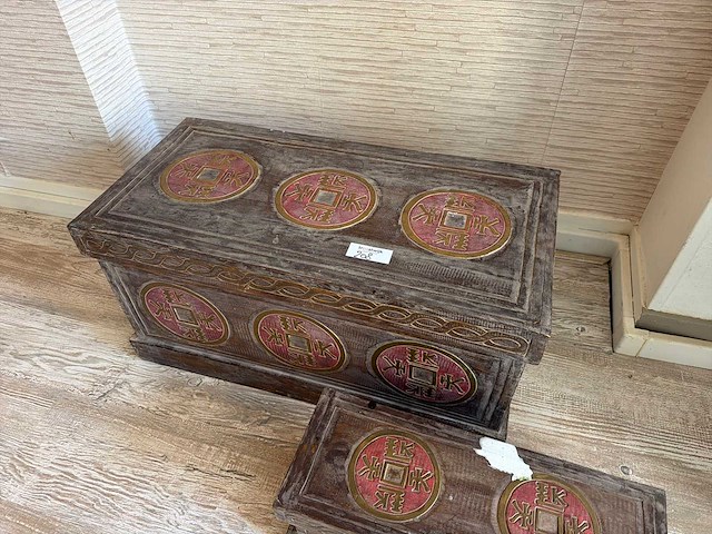 Dekenkist met bijhorende kleine variant - afbeelding 2 van  3