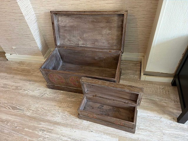 Dekenkist met bijhorende kleine variant - afbeelding 3 van  3