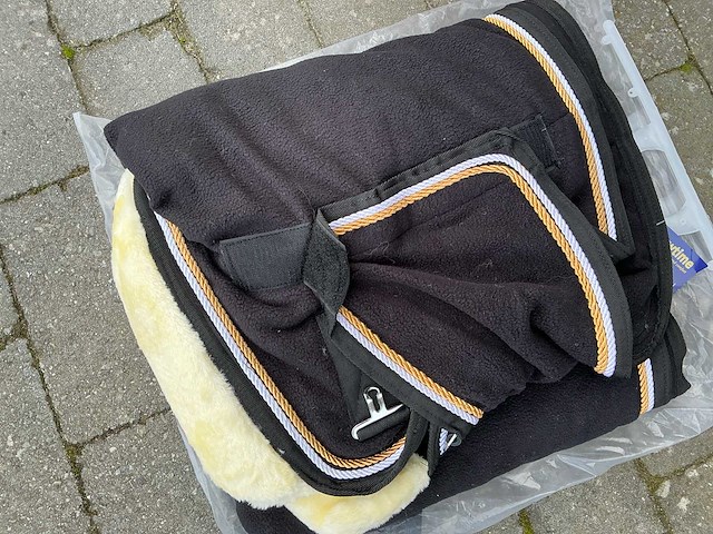 Dekens 185cm paarden (5x) - afbeelding 6 van  6