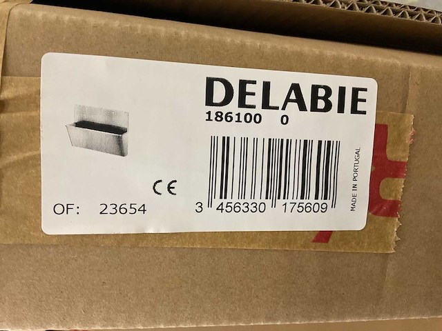 Delabie 140cm (186100) 2-persoons rvs wastrog met 45cm spatrand - afbeelding 3 van  4