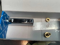 Delabie tempomatic 4 elektronische spoelbakkraan - afbeelding 2 van  3