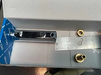 Delabie tempomatic 4 elektronische spoelbakkraan - afbeelding 2 van  3