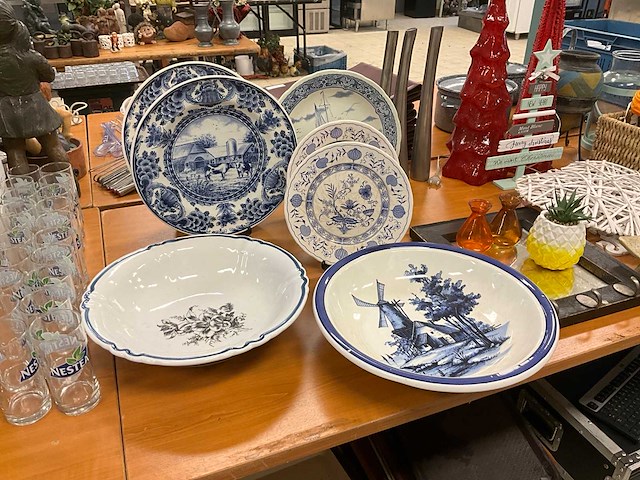 Delfts blauwe borden (7x) - afbeelding 1 van  10