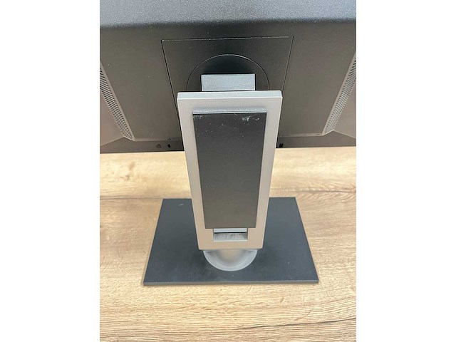Dell - 13x 22" monitor op voet - dp, dvi, vga - afbeelding 6 van  18