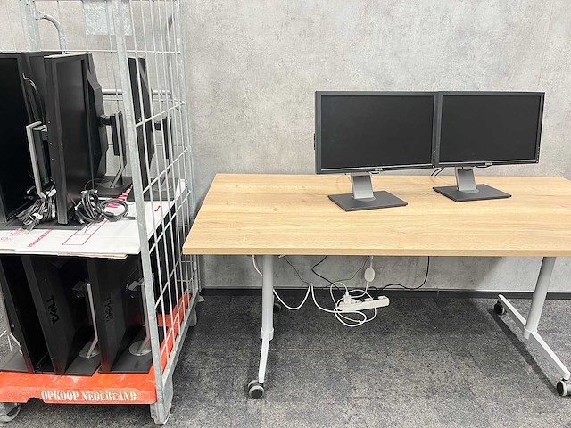 Dell - 13x 22" monitor op voet - dp, dvi, vga - afbeelding 11 van  18
