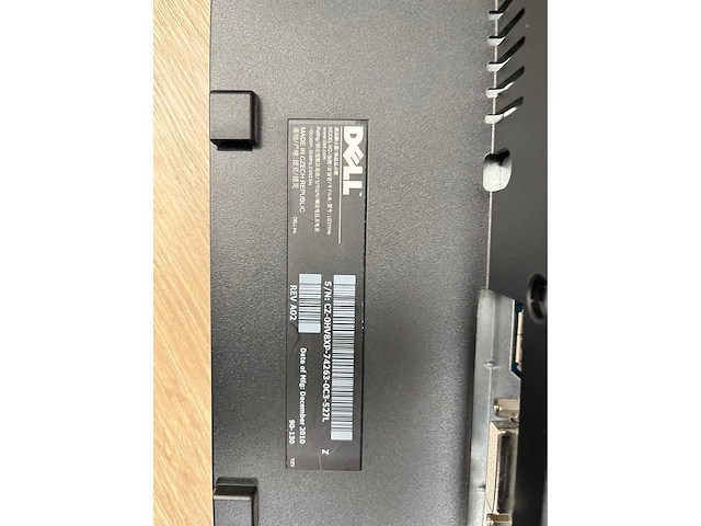 Dell - 18x 23" monitor met voet - dp, dvi, vga - afbeelding 2 van  16