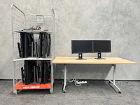 Dell - 18x 23" monitor met voet - dp, dvi, vga - afbeelding 1 van  16