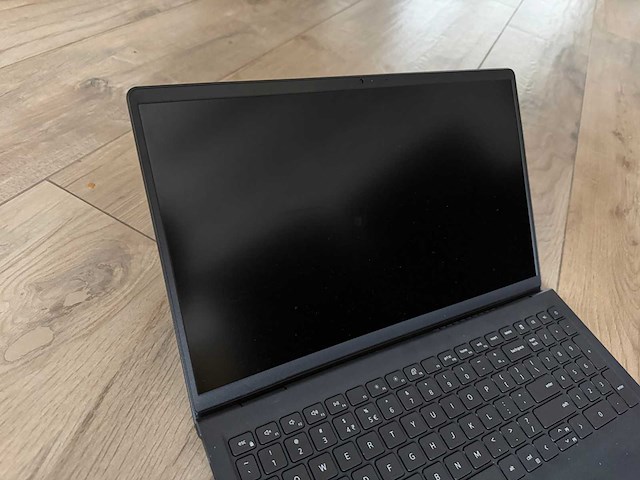 Dell - 2023 - inspiron 15 3520 - laptop - afbeelding 2 van  7